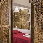 Porta Di Castro & 3*
