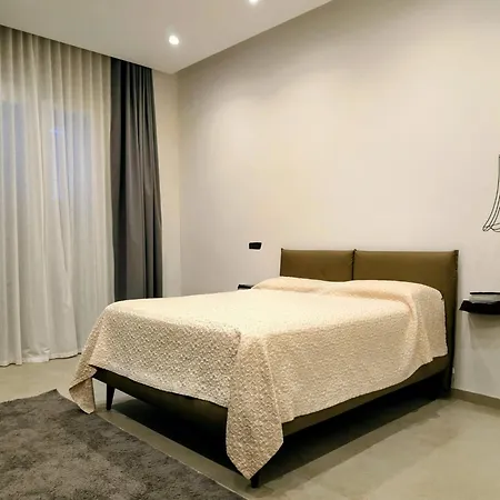 Porta Di Castro & Hotell Palermo