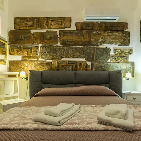 Porta Di Castro & Hotell 3*