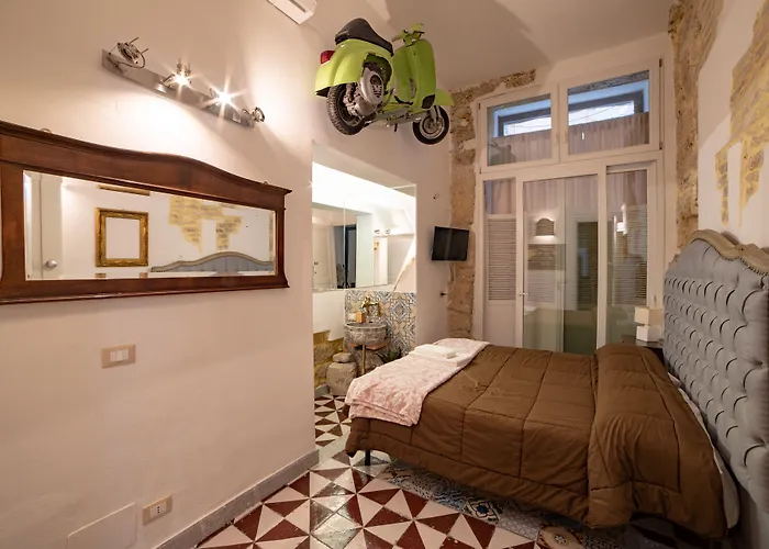 Porta Di Castro & 3*