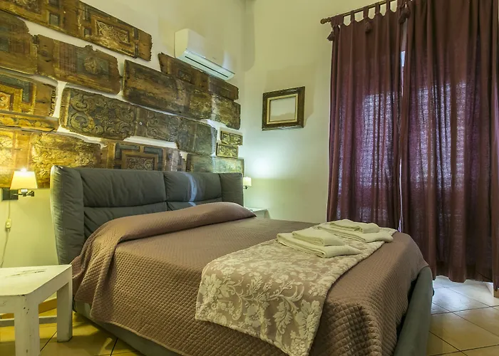 Porta Di Castro & 3*