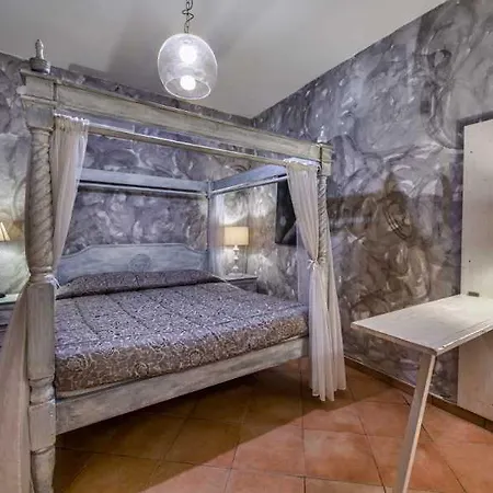 Porta Di Castro Boutique & Pool 3*